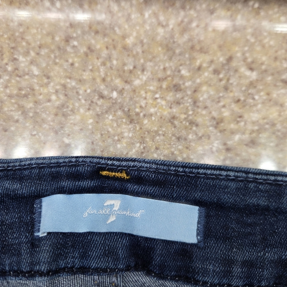 7 For All Mankind Mid Rise Size 27 - Picture 4 of 8